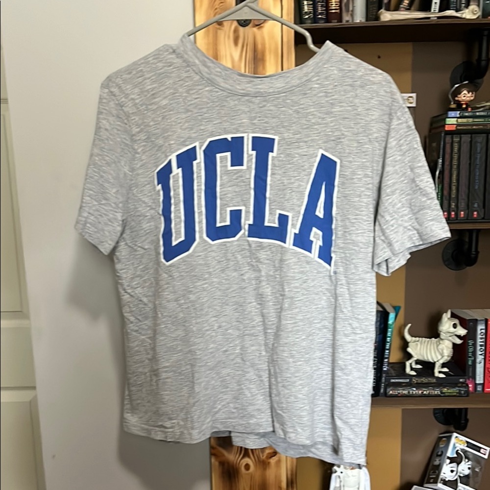 H&M Gray T-Shirt with Blue UCLA Print